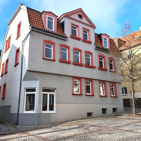 Bohnapartments - Topfmarkt Xxl Suiten - Neu In Top Zentrumslage, Vollausstattung, Wlan, Parkplaetze Илменау Екстериор снимка