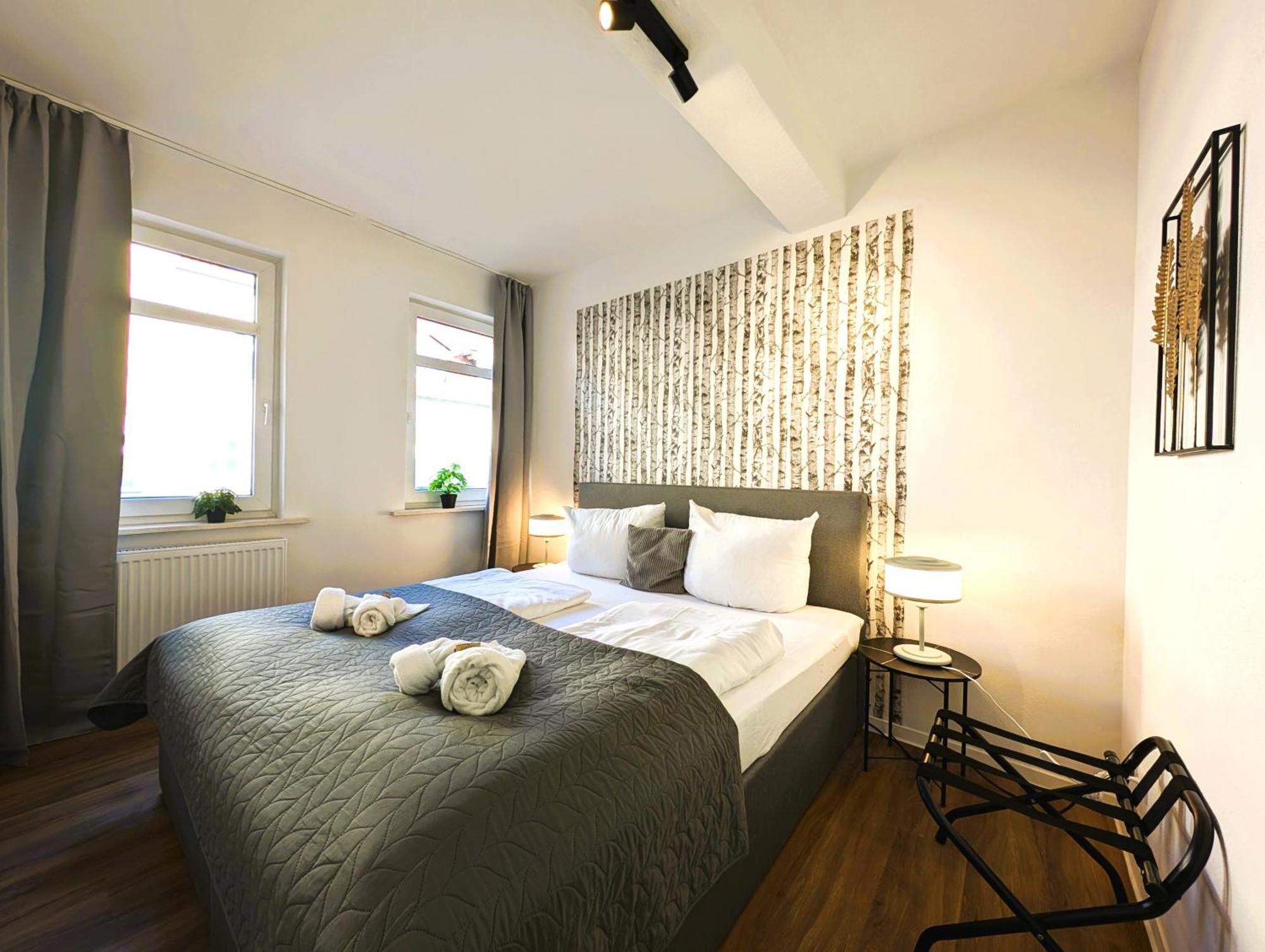 Bohnapartments - Topfmarkt Xxl Suiten - Neu In Top Zentrumslage, Vollausstattung, Wlan, Parkplaetze Илменау Екстериор снимка