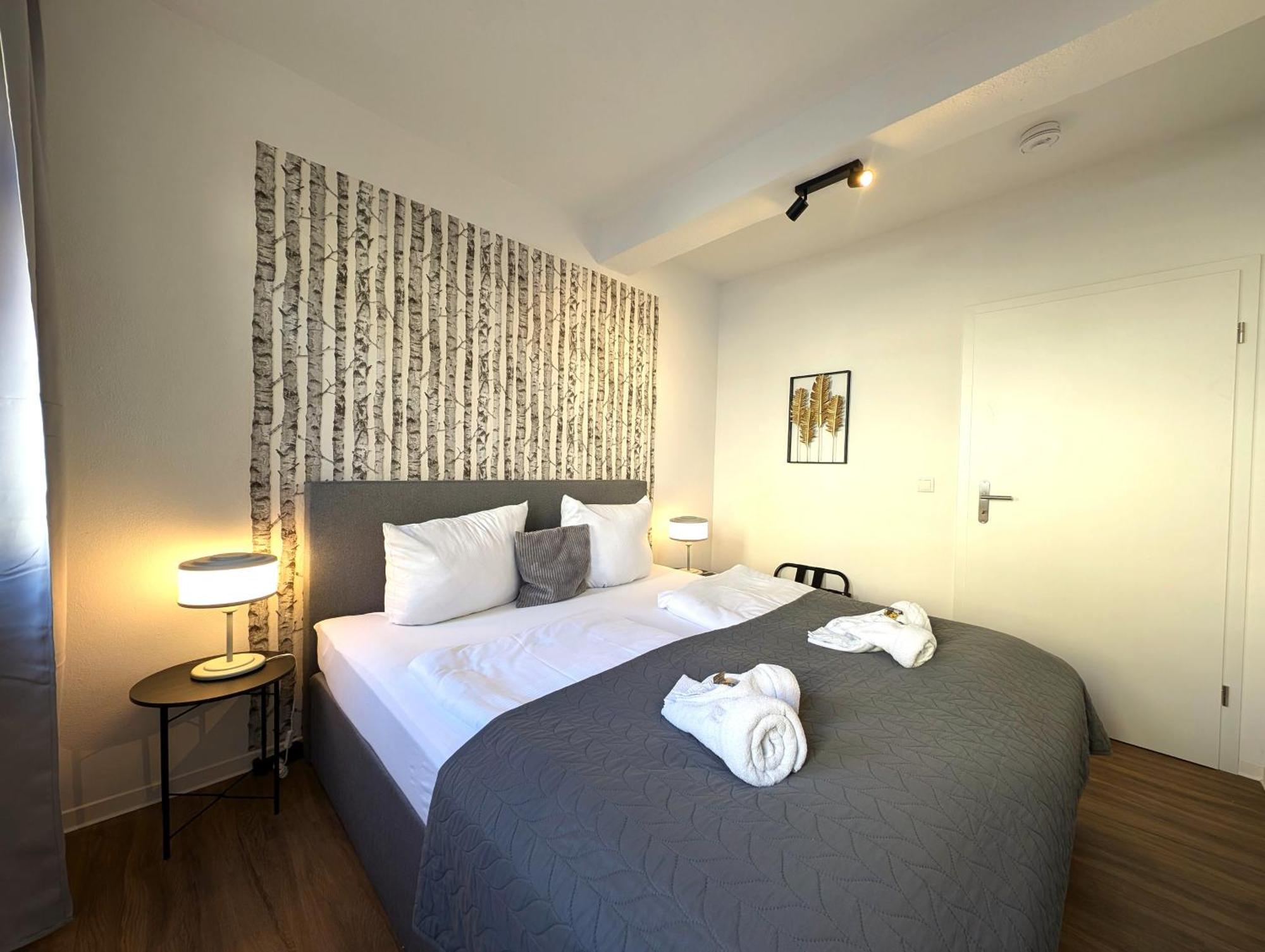 Bohnapartments - Topfmarkt Xxl Suiten - Neu In Top Zentrumslage, Vollausstattung, Wlan, Parkplaetze Илменау Екстериор снимка
