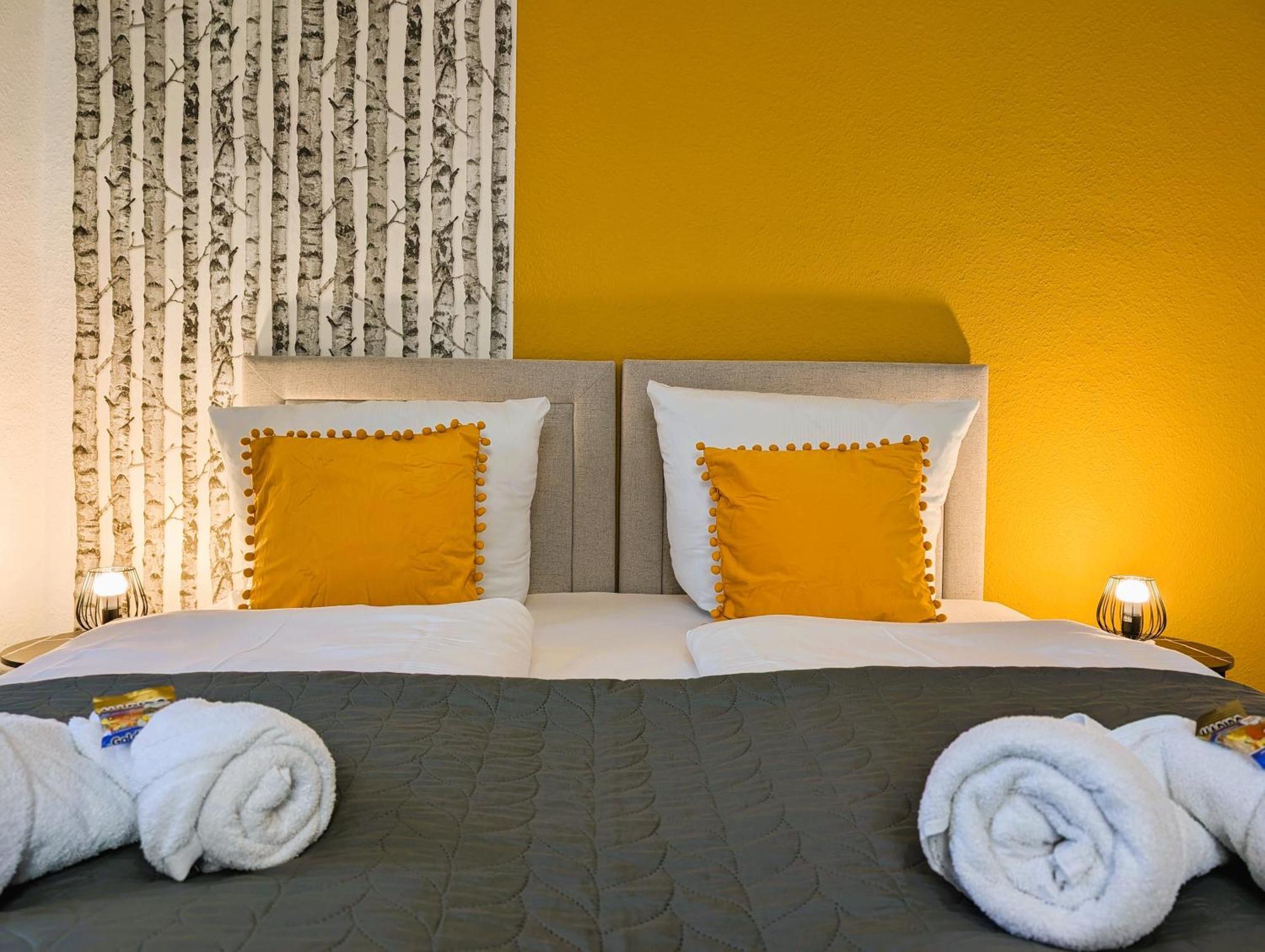 Bohnapartments - Topfmarkt Xxl Suiten - Neu In Top Zentrumslage, Vollausstattung, Wlan, Parkplaetze Илменау Екстериор снимка