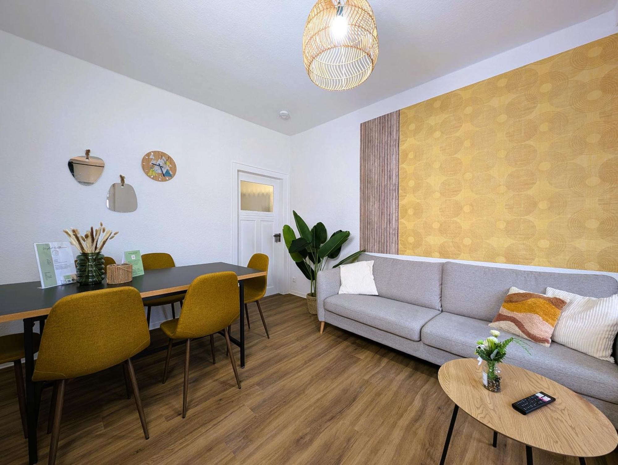 Bohnapartments - Topfmarkt Xxl Suiten - Neu In Top Zentrumslage, Vollausstattung, Wlan, Parkplaetze Илменау Екстериор снимка