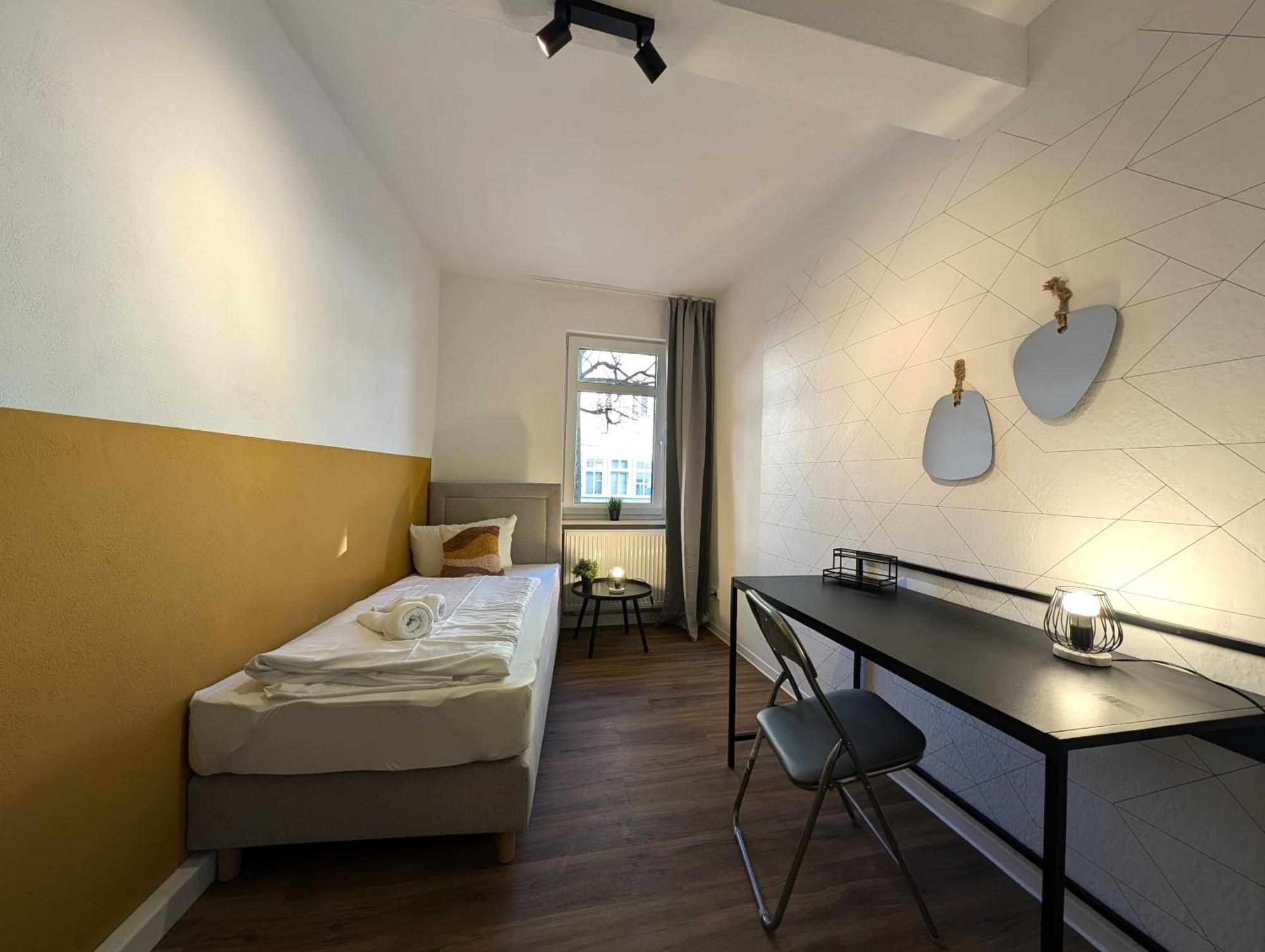 Bohnapartments - Topfmarkt Xxl Suiten - Neu In Top Zentrumslage, Vollausstattung, Wlan, Parkplaetze Илменау Екстериор снимка