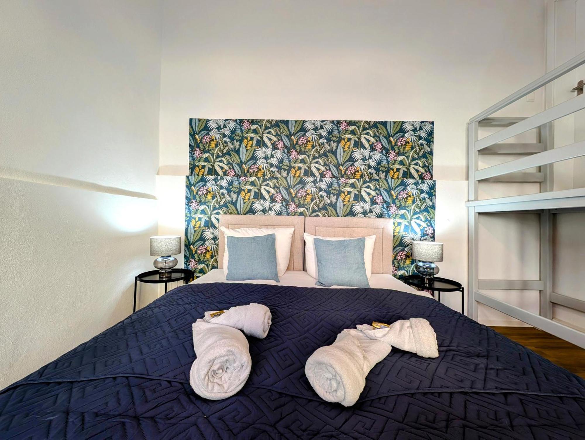 Bohnapartments - Topfmarkt Xxl Suiten - Neu In Top Zentrumslage, Vollausstattung, Wlan, Parkplaetze Илменау Екстериор снимка