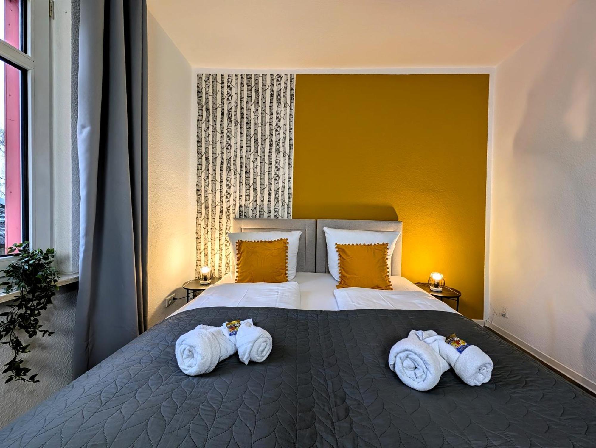 Bohnapartments - Topfmarkt Xxl Suiten - Neu In Top Zentrumslage, Vollausstattung, Wlan, Parkplaetze Илменау Екстериор снимка