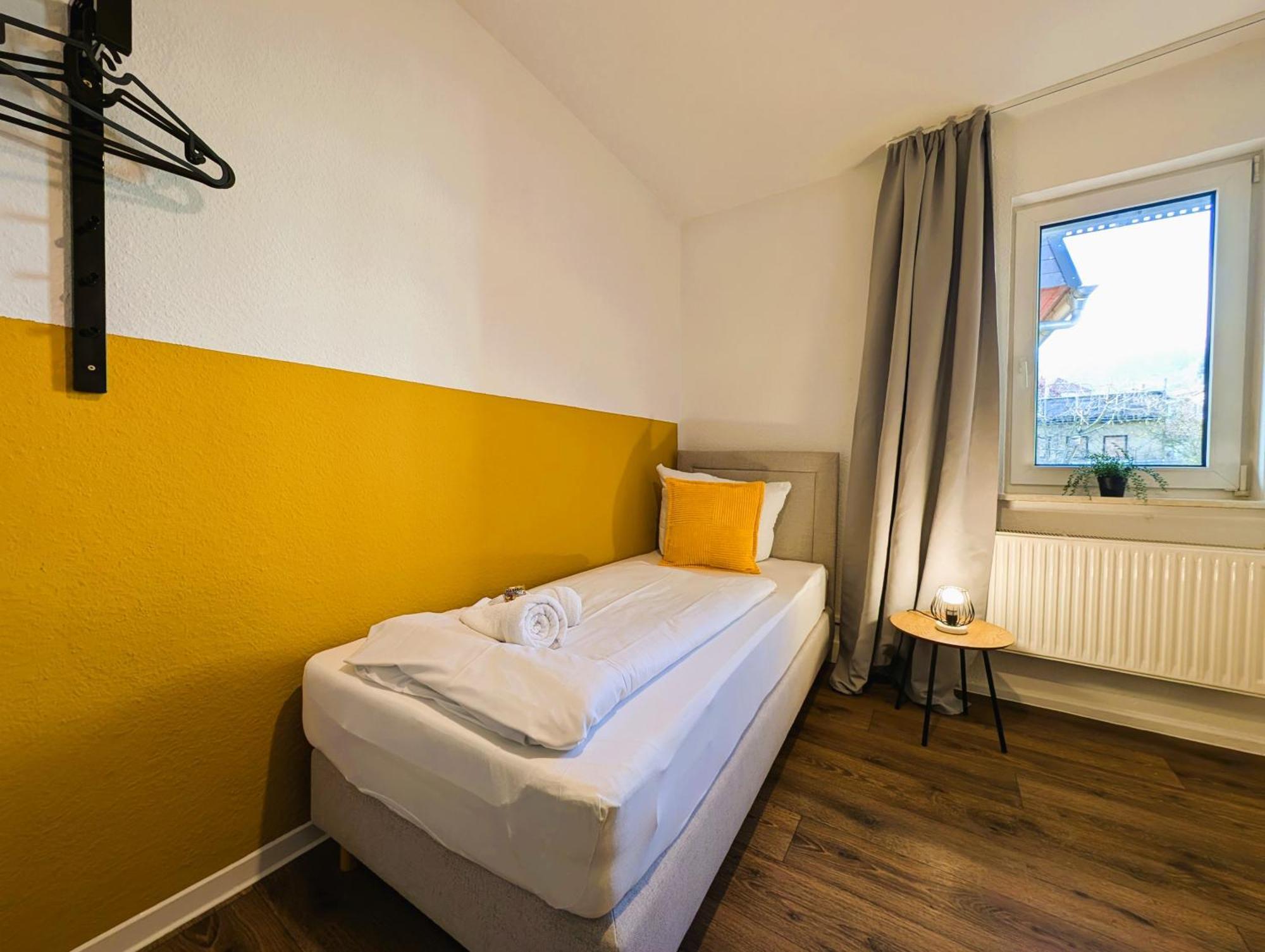 Bohnapartments - Topfmarkt Xxl Suiten - Neu In Top Zentrumslage, Vollausstattung, Wlan, Parkplaetze Илменау Екстериор снимка
