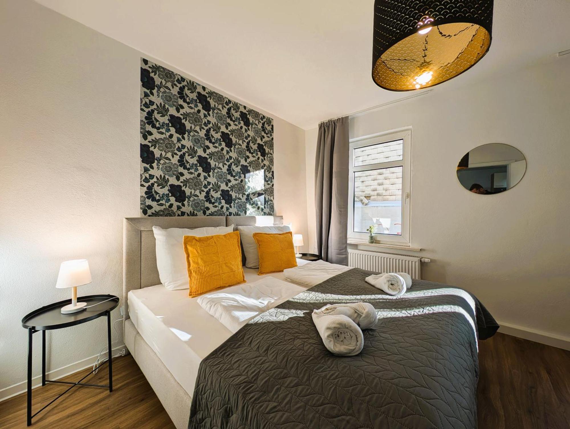 Bohnapartments - Topfmarkt Xxl Suiten - Neu In Top Zentrumslage, Vollausstattung, Wlan, Parkplaetze Илменау Екстериор снимка